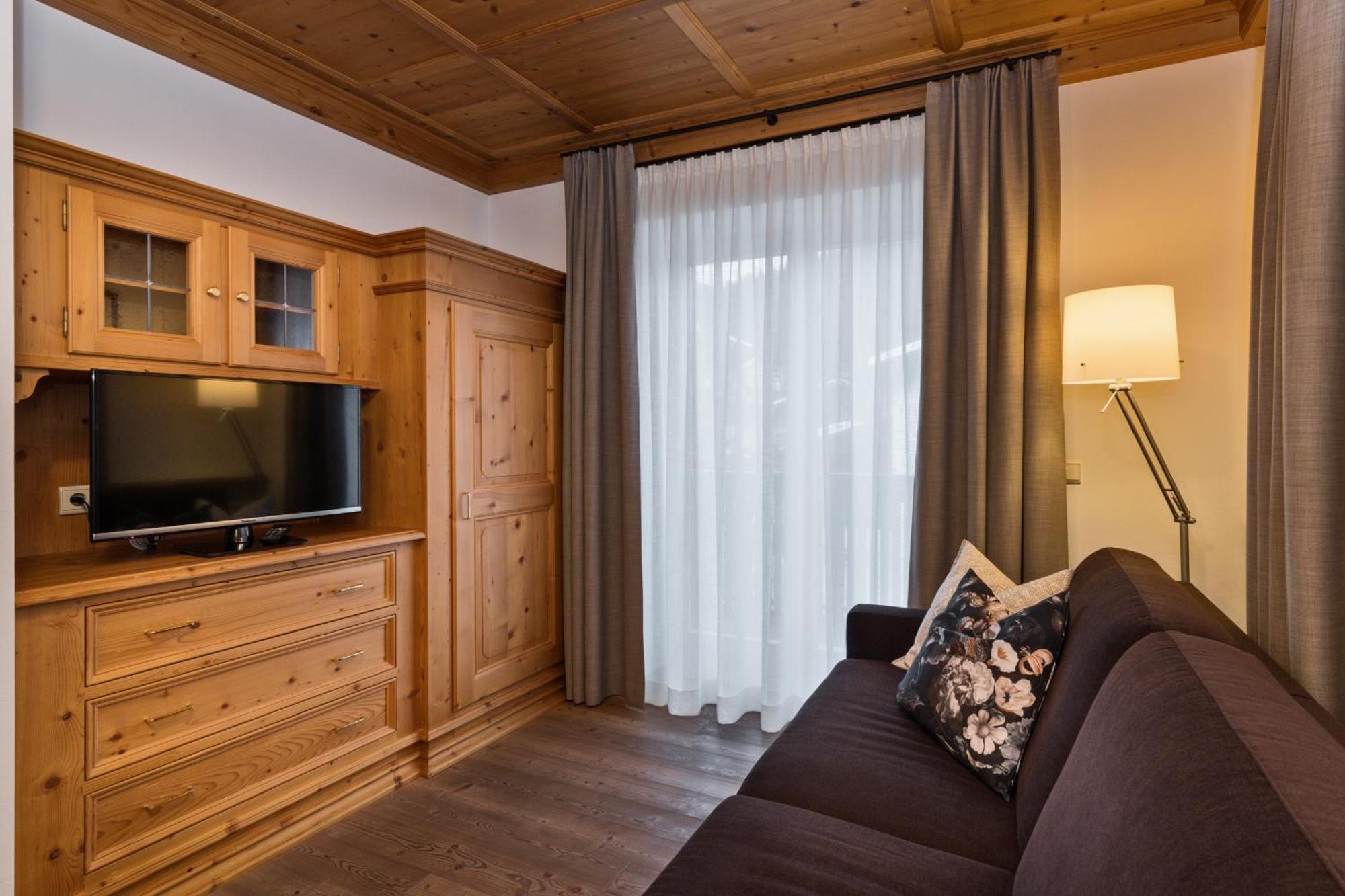 Alma Mountain Residence Доббиако Экстерьер фото